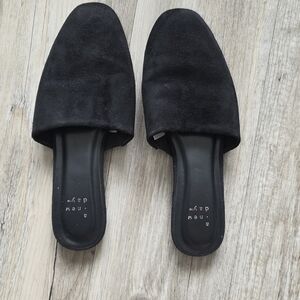 a new day Women's Black Suede Mules
